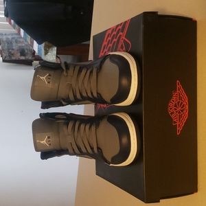 Jordan Retro 1 Mid - GeorgeTown